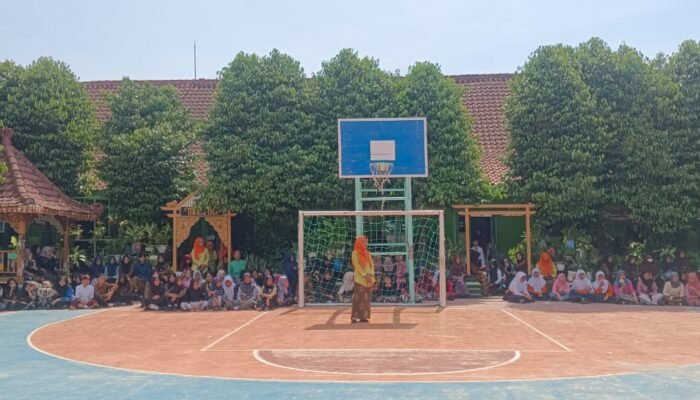 SMPN 1 Maospati Memperingati Hari Guru Nasional Penuh Kegembiraan Dan Berlangsung Dengan Sukses