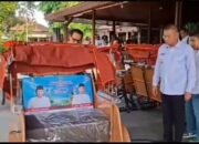 BUPATI TULUNGAGUNG TERIMA BANTUAN UNTUK KESEJAHTERAAN TUKANG BECAK DARI PRESIDEN PRABOWO