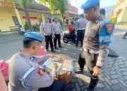 GELAR OPERASI KESELAMATAN PROPAM POLRES PASURUAN LAKSANAKAN GAKTIPLIN TERHADAP ANGGOTA POLRES PASURUAN