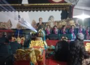 Pagelaran Wayang Kulit Meriahkan Bersih Desa Suluk Dolopo, Warga Guyub Syukuran