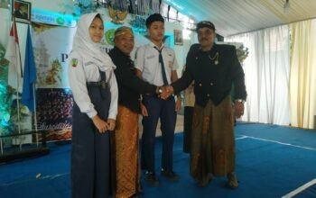 SMPN 1 Kanigoro Blitar Gelar PURNAWIYATA DAN PELEPASAN SISWA KELAS IX