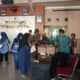 PEMBAGIAN BANTUAN PANGAN SEMBAKO DI DESA SOBONTORO KECAMATAN BOYOLANGU.