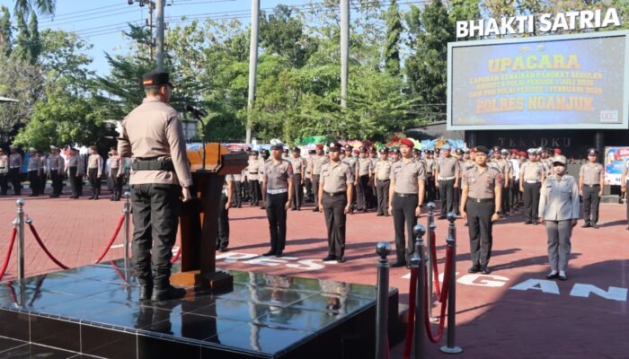 81 Personel Polres Nganjuk Naik Pangkat, Kapolres Tekankan Profesionalisme dan Integritas dalam Pengabdian