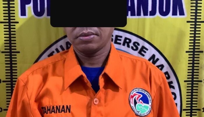 Edarkan “Paket Hemat” Sabu, Terduga Pengedar Ditangkap Polres Nganjuk: Dinilai Lebih Berbahaya karena Menjangkau Lebih Banyak Pemakai
