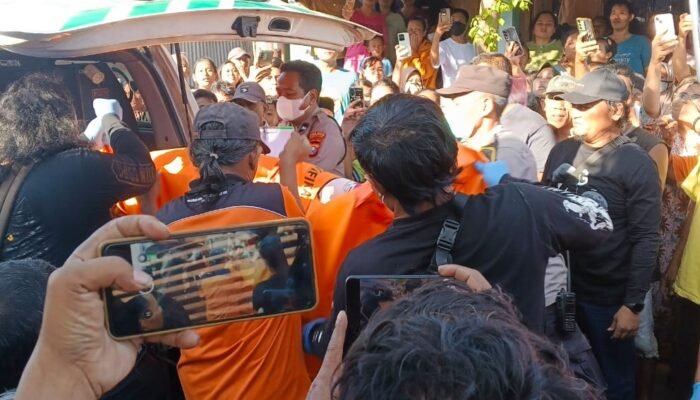 Warga Ngronggot Nganjuk Digemparkan Penemuan Mayat Membusuk, Diduga Korban Pembunuhan