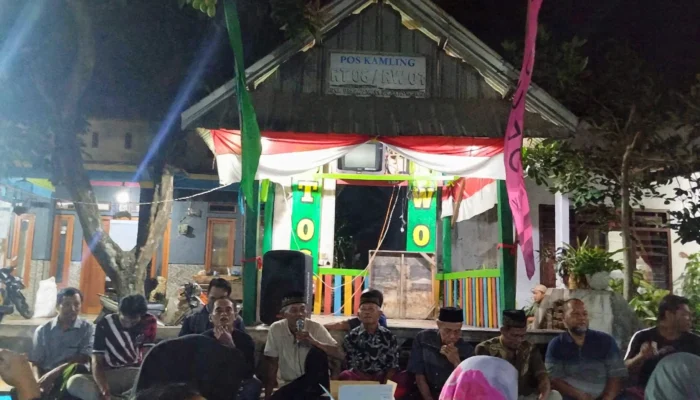 Tradisi Tumpengan Warnai Semangat Kemerdekaan, Warga RT 06 Balongrejo Nganjuk Gelar Tasyakuran Malam 17-an