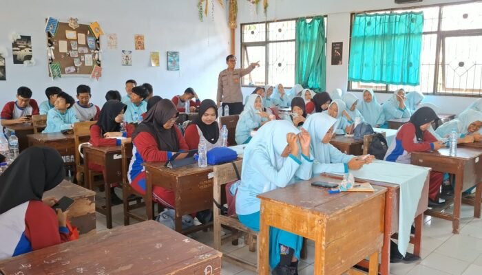 *Polres Pasuruan Ajak Pelajar Cerdas dan Bertanggung Jawab Hadapi Era Kecerdasan Buatan*