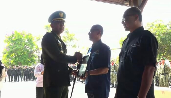 Momen HUT TNI ke-81: Raih Penghargaan dari Kodim 0807/Tulungagung, AJT Berkomitmen Terus Sajikan Informasi Edukatif dan Objektif