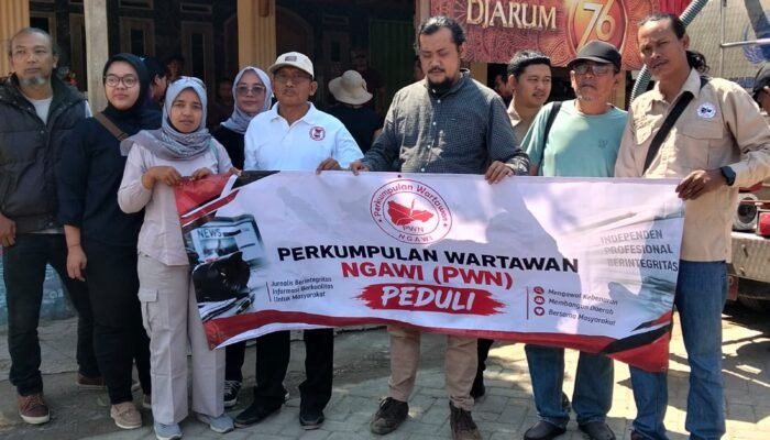 PWN dan BPBD Ngawi Salurkan Bantuan Air Bersih Untuk Warga Terdampak Kemarau Panjang di Dusun Takteng